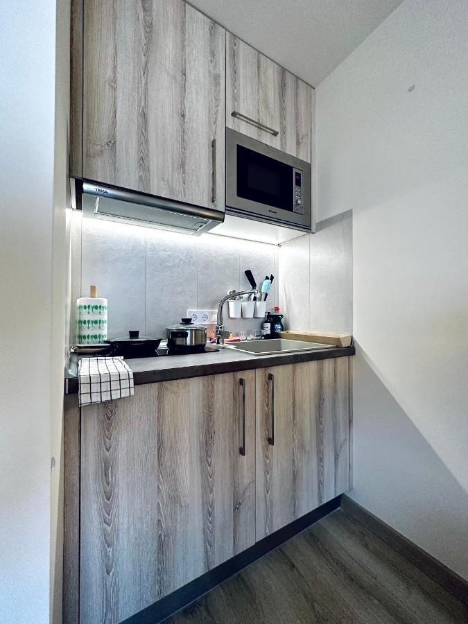 Lovely New Studio 77 Estepona Bagian luar foto